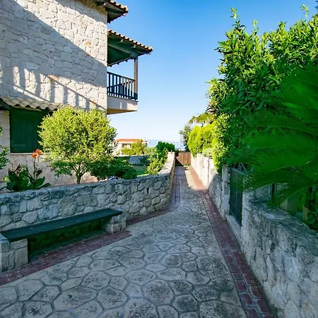 Tatil Evi Joanna Maisonette By Travel Pro Services - Afytos Halkidiki Afytos