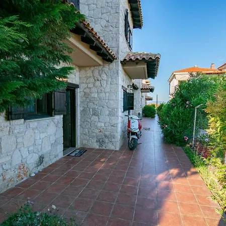 Joanna Maisonette By Travel Pro Services - Afytos Halkidiki Tatil Evi Afytos